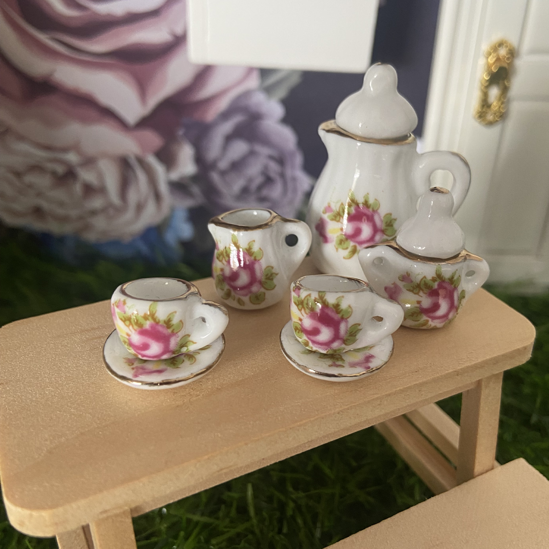 15-Piece Porcelain 1:12 Scale Miniature Dollhouse Tea Set