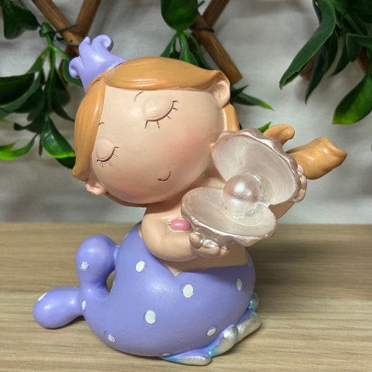 Mermaid with Pearl Shell Figurine
