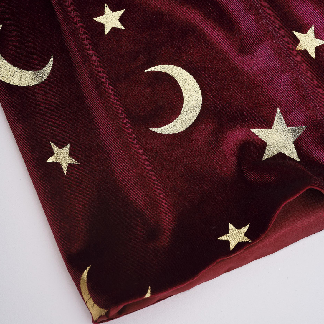 Childs Burgundy Velvet Magician Costume