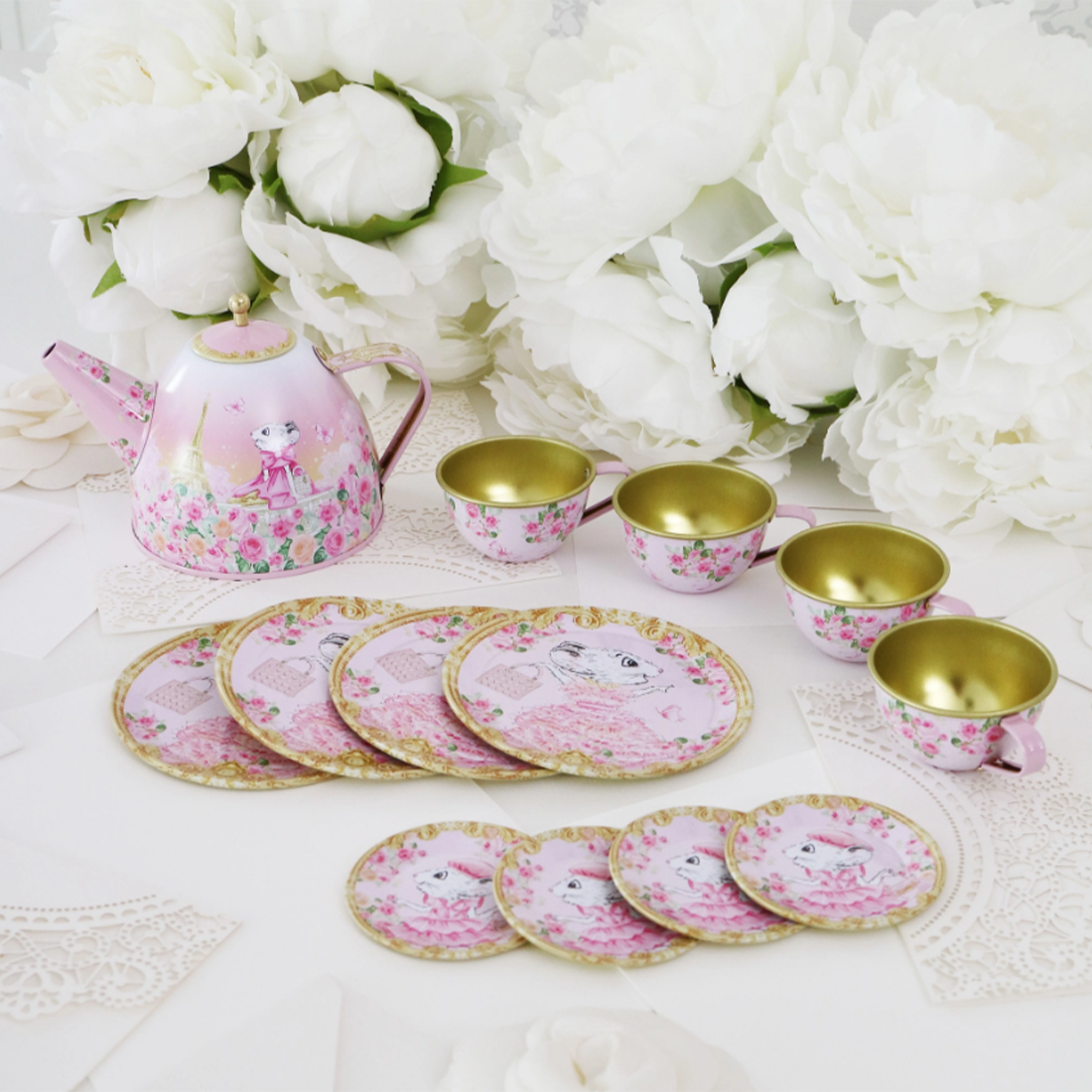 Claris The Chicest Mouse In Paris Picnic Tea Set