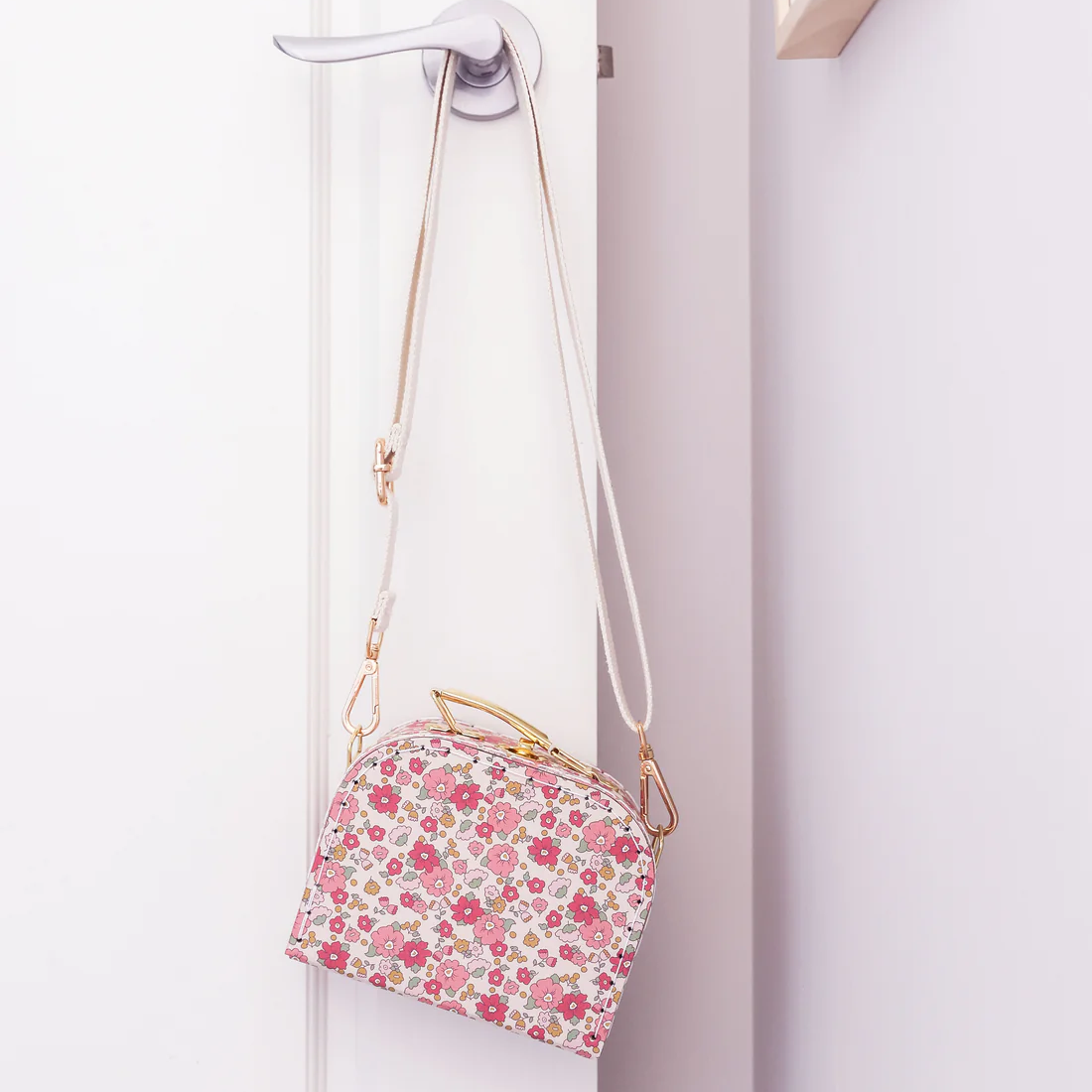 Coco Cross Body Case - Rose Garden Bag