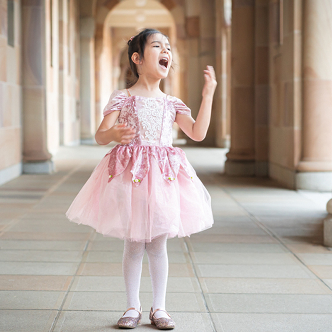 Yōsei Rose Linen Tulle Ballerina Dress