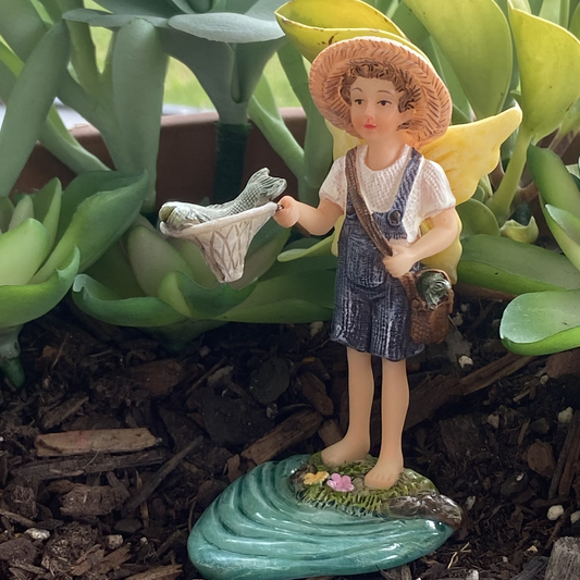 Fairy Figurine Logan Fishing