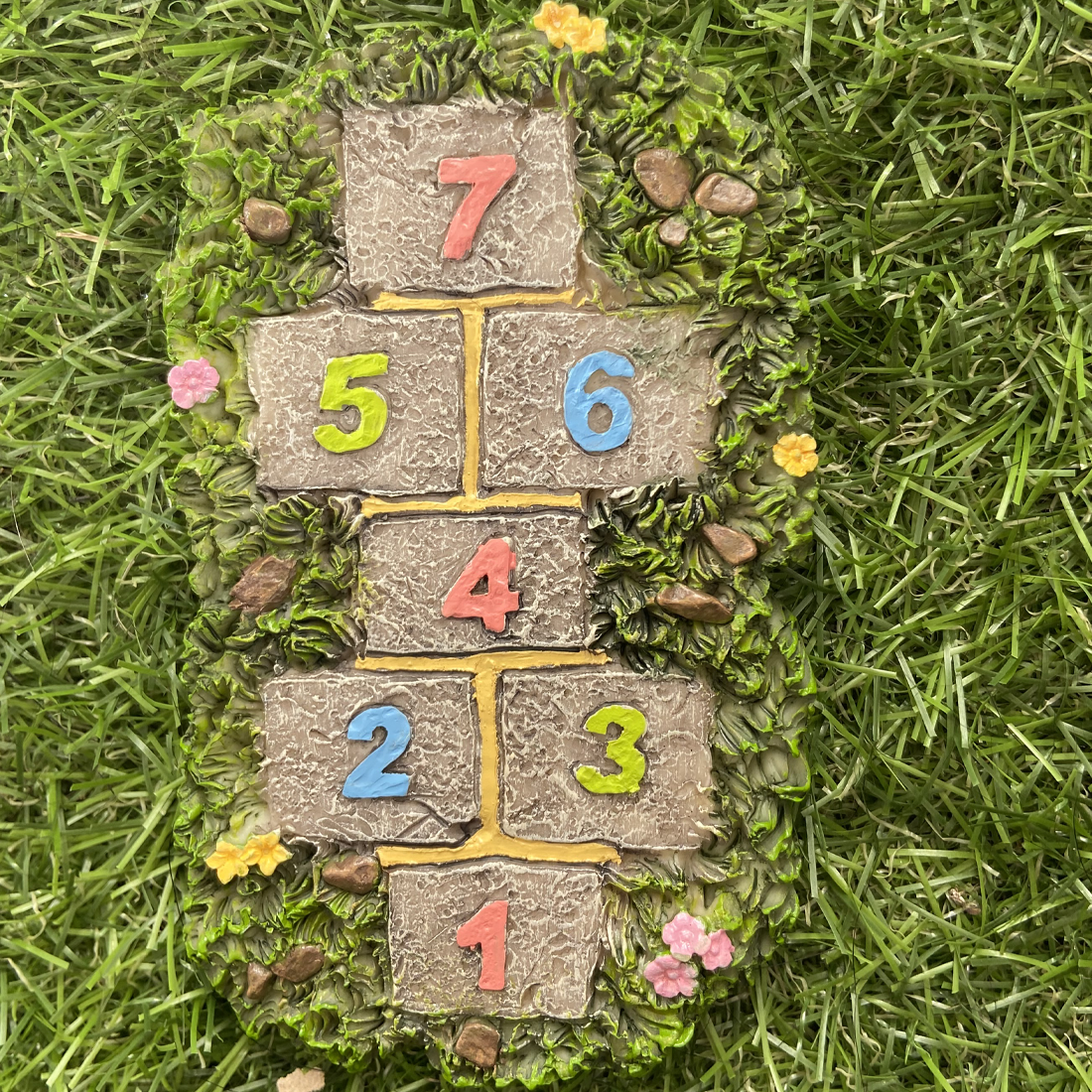 Fairy Garden Hopscotch Pathway