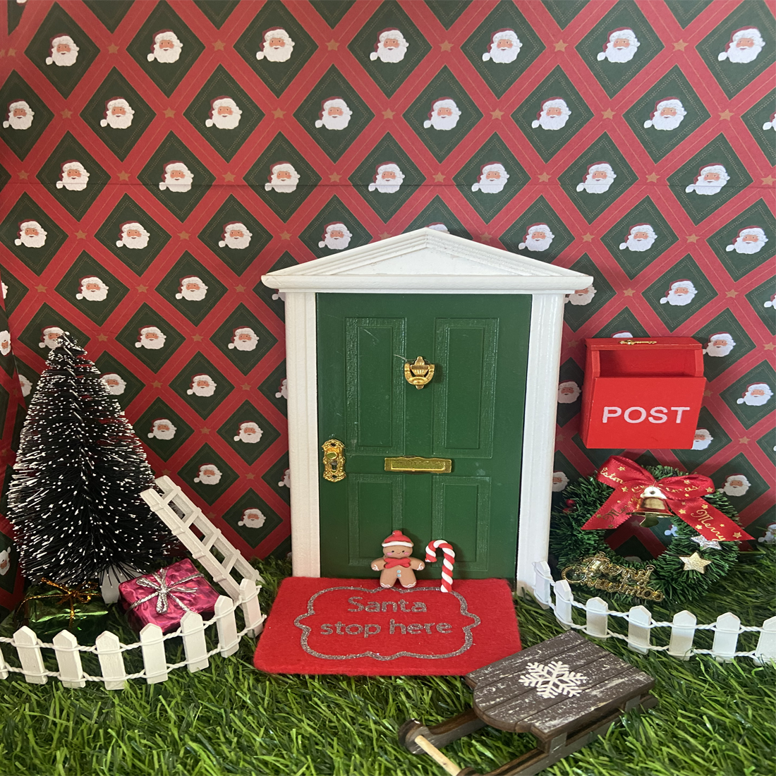 Green Christmas Fairy Door Set