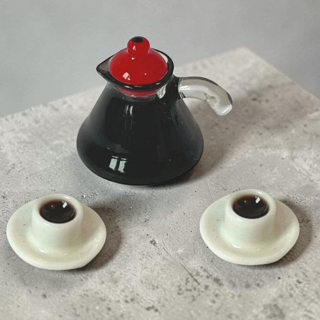 Miniature Coffee Jug with 2 Espresso Cups