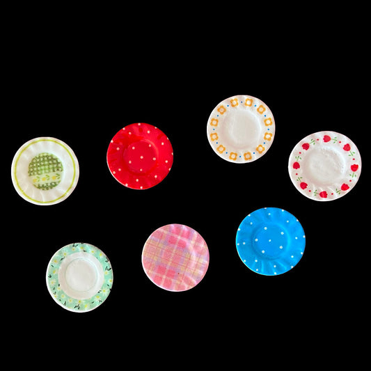 Miniature Plates