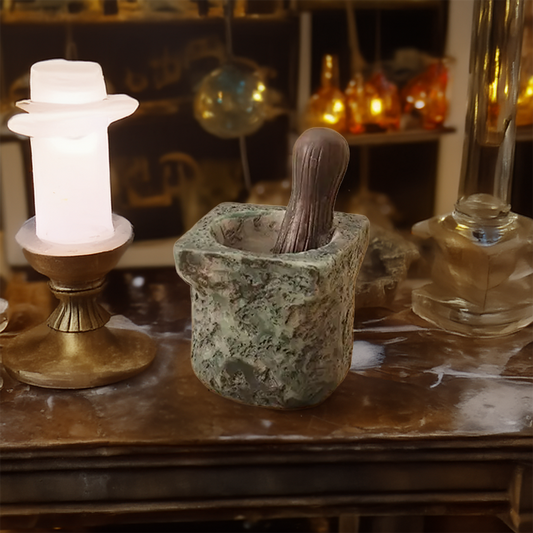 Miniature Witches Resin Mortar and Pestle