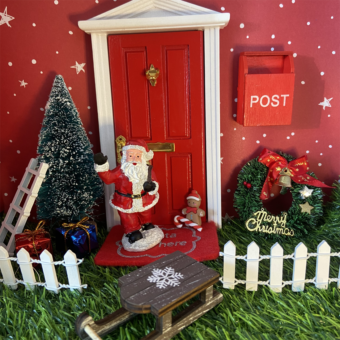 Red Christmas Fairy Door Set