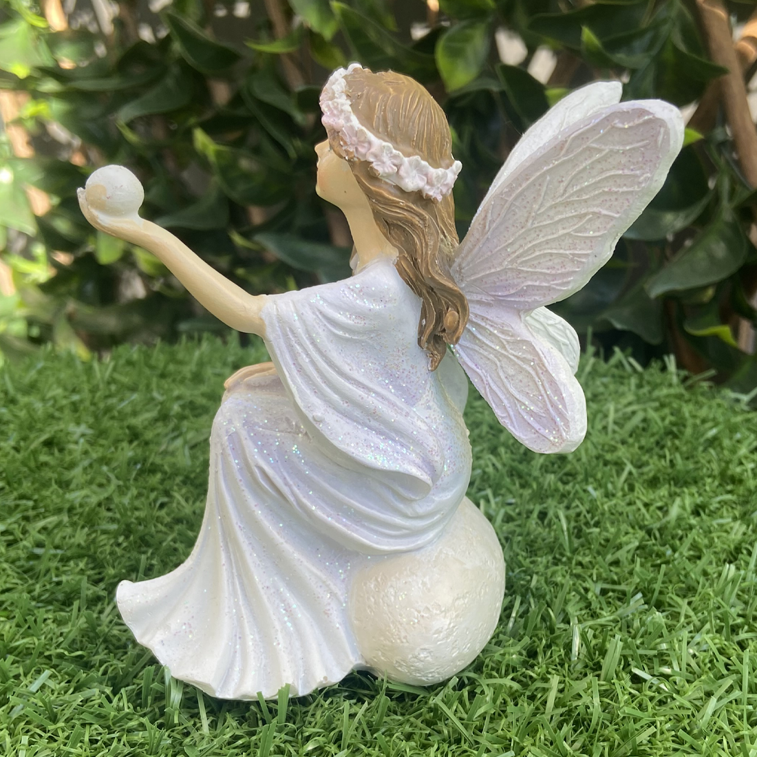 Sitting Fairy Sourcerer Figurine