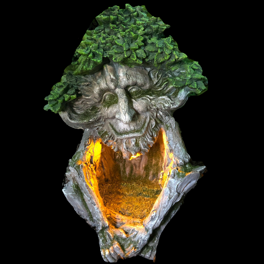 Solar Powered Tree House ( Old Man Protector )