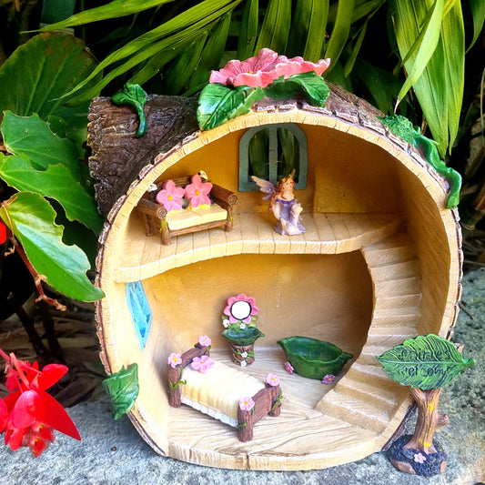 Two Storey Fairy Log Cabin with 6-Pce Accessory Pack