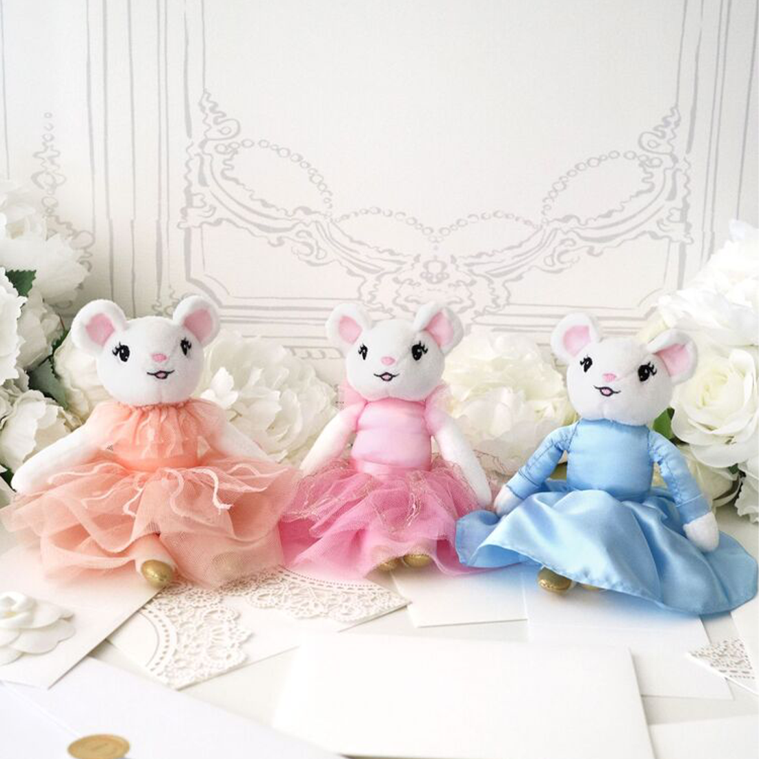 Mini Claris in Paris Mouse Plush - Parfait Pink