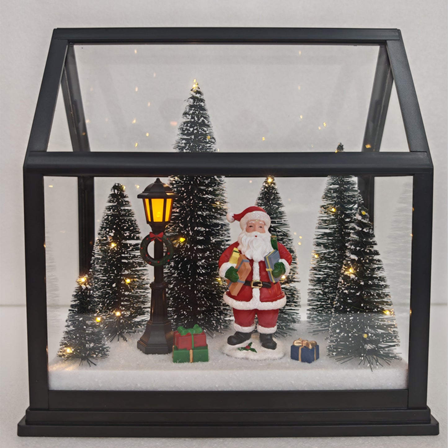 22cm Glass House Shadow Scene – Santa Christmas Village
