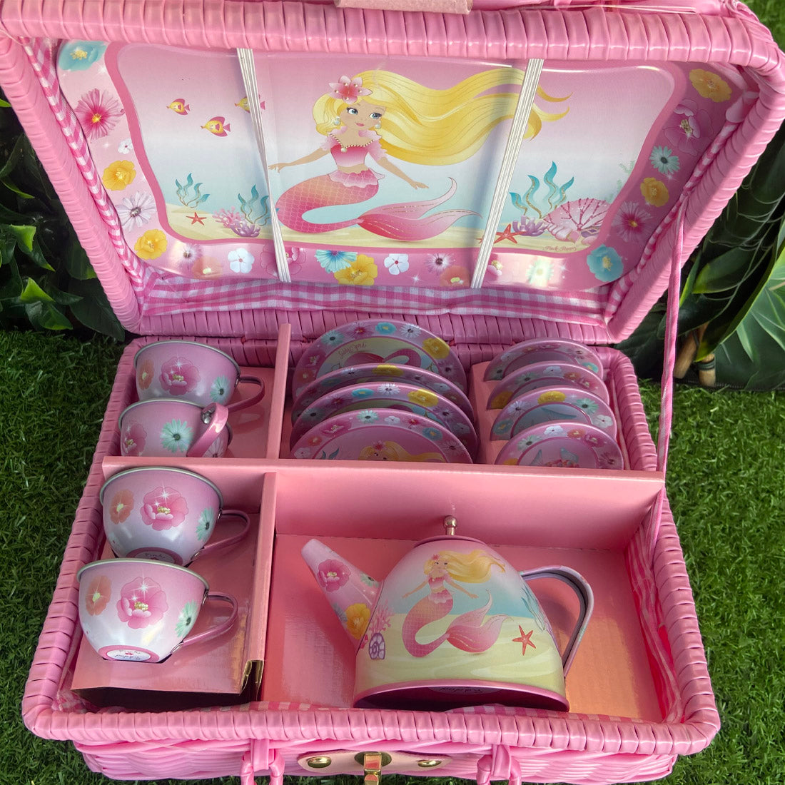 15 Piece Mermaid Tin Tea Set in Pink Basket