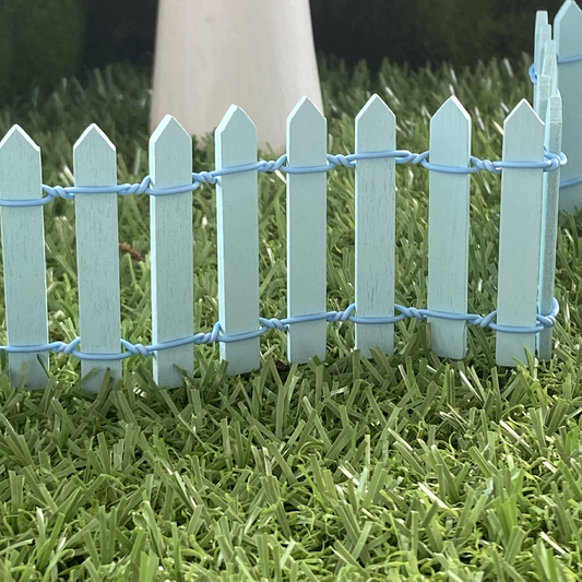 Blue Fairy Garden Picket Fence 90cm x 5cm