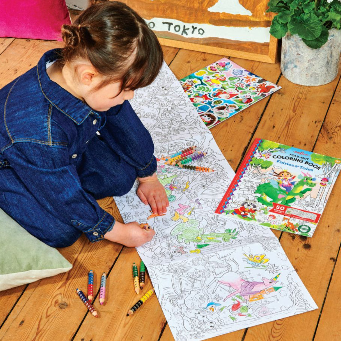 eeBoo Fold Out Colouring Book - Fairies & Tales