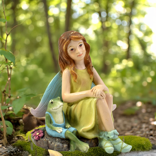 Fairy Imogen With Frog Figurine