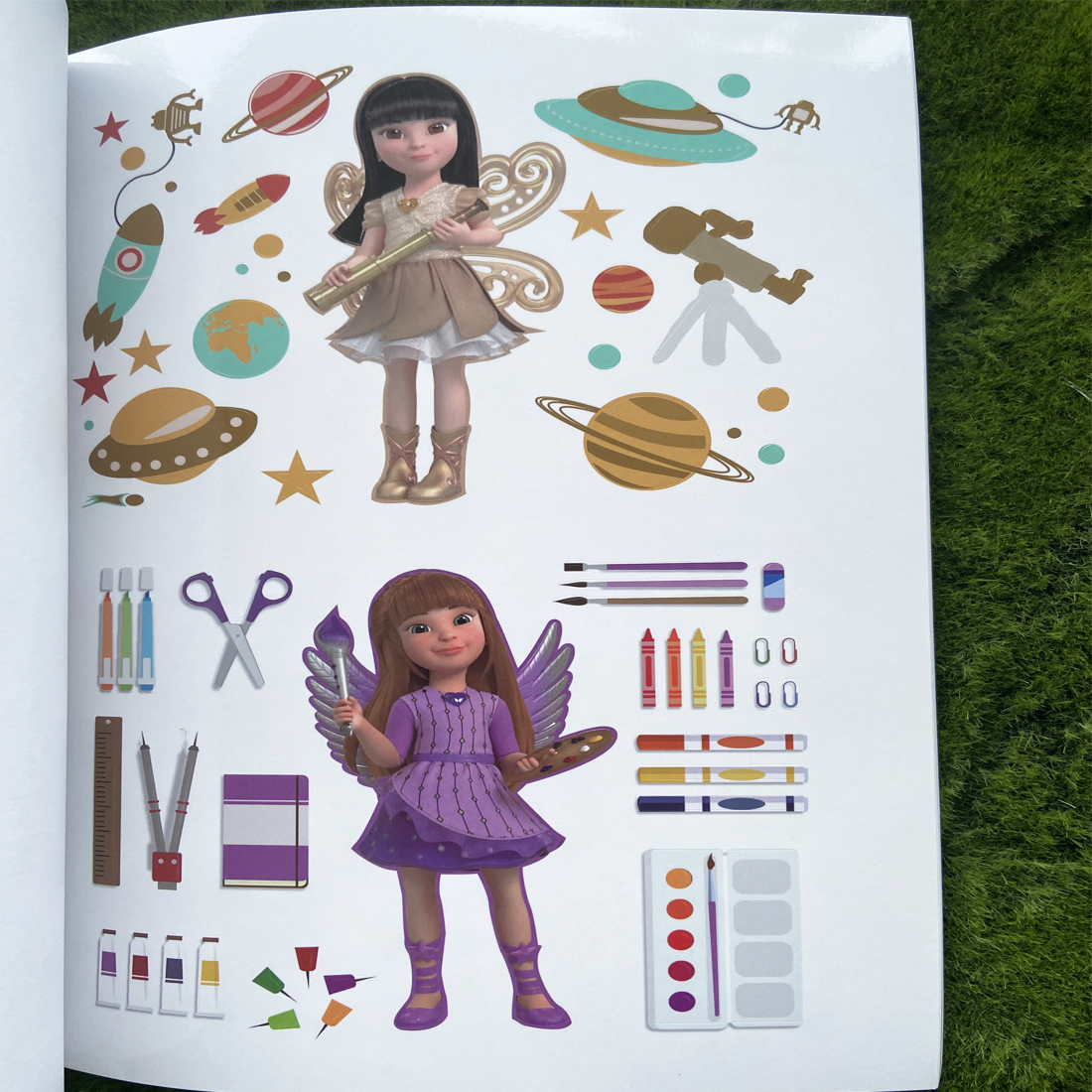 Kruselings - Sticker Activity Book
