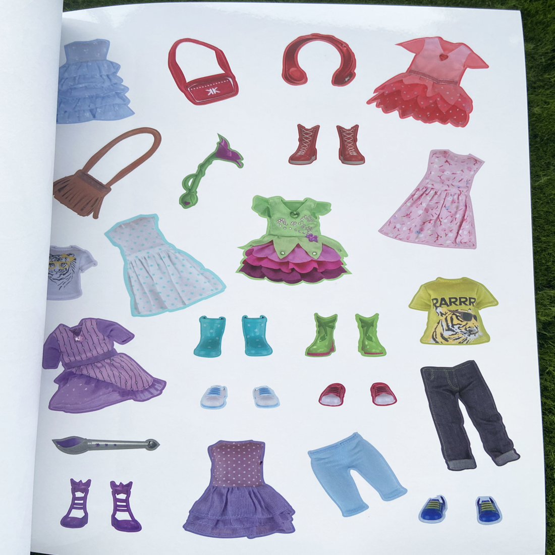 Kruselings - Sticker Activity Book