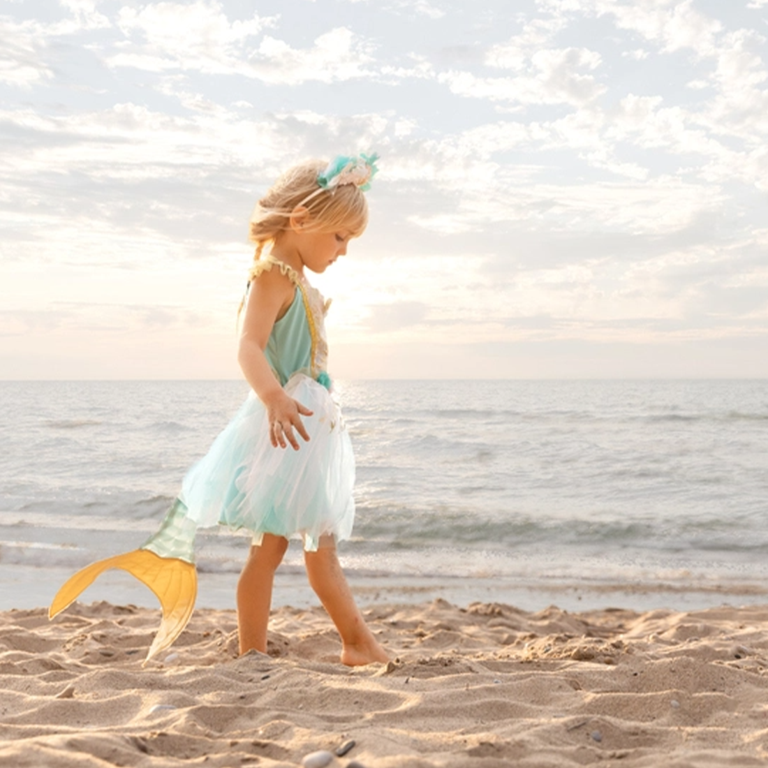Mermalicious Mermaid Dress with Tail Size 5-6 The Fairy Shop Mermalicious Mermaid Dress with Tail Size 5-6 The Fairy Shop