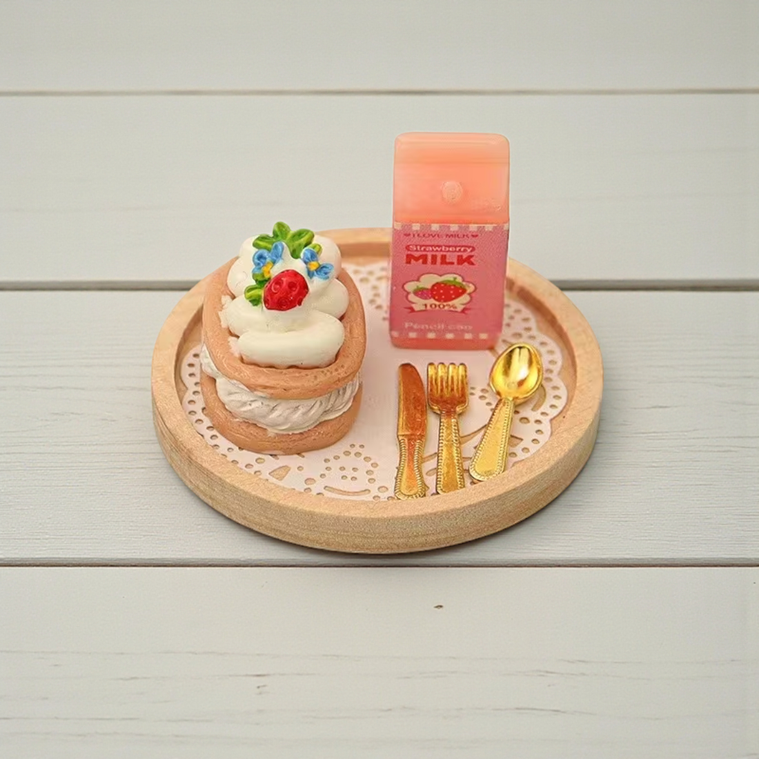 Miniature Fairy Cake and Milk Set