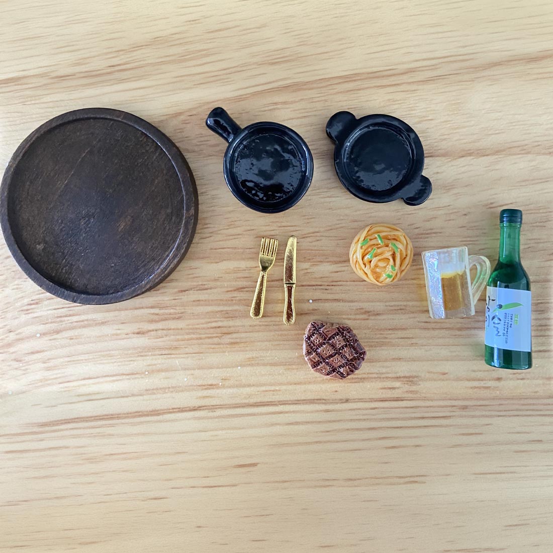 Miniature Fairy Steak and Noodle Dinner Set