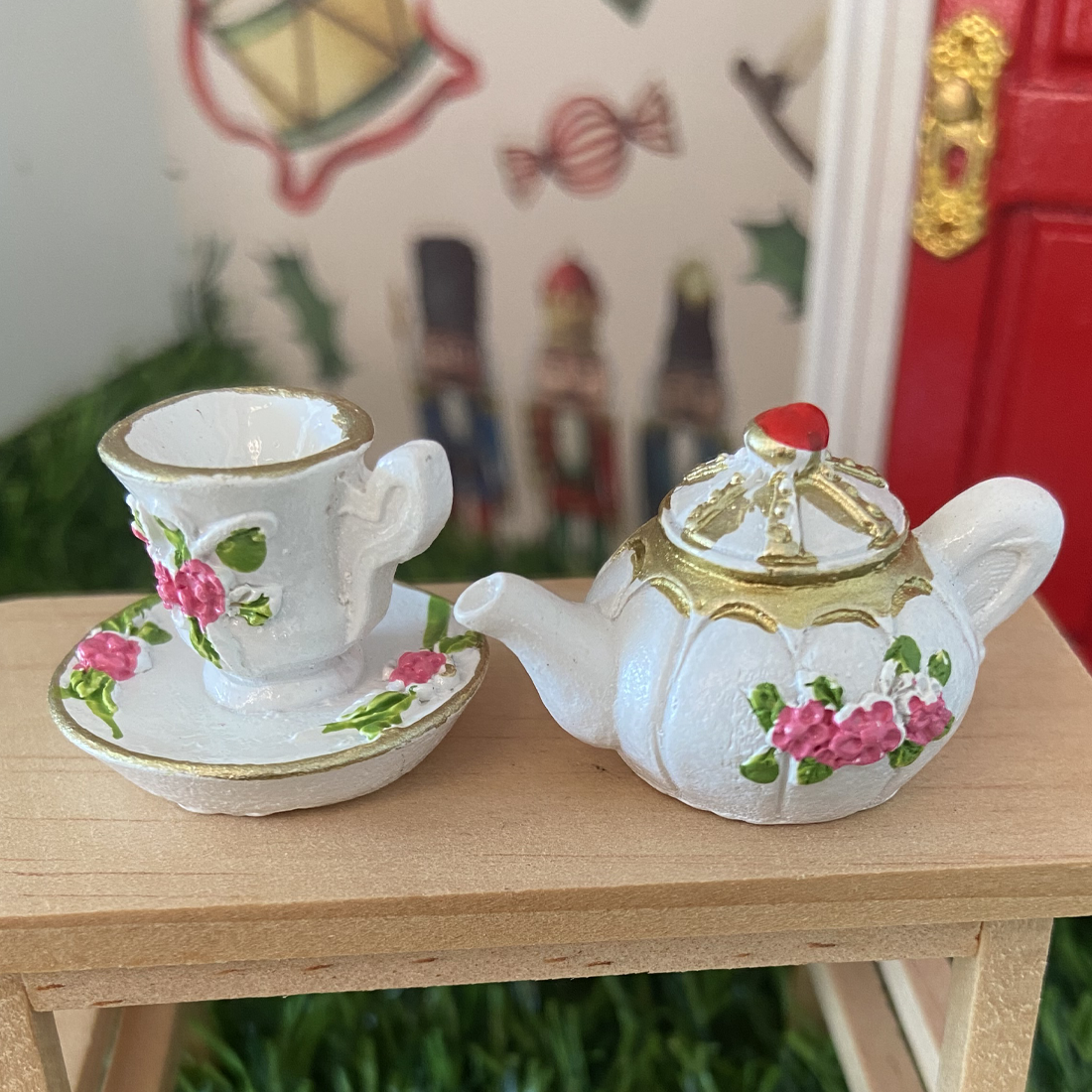 Miniature Teacup Saucer and Teapot