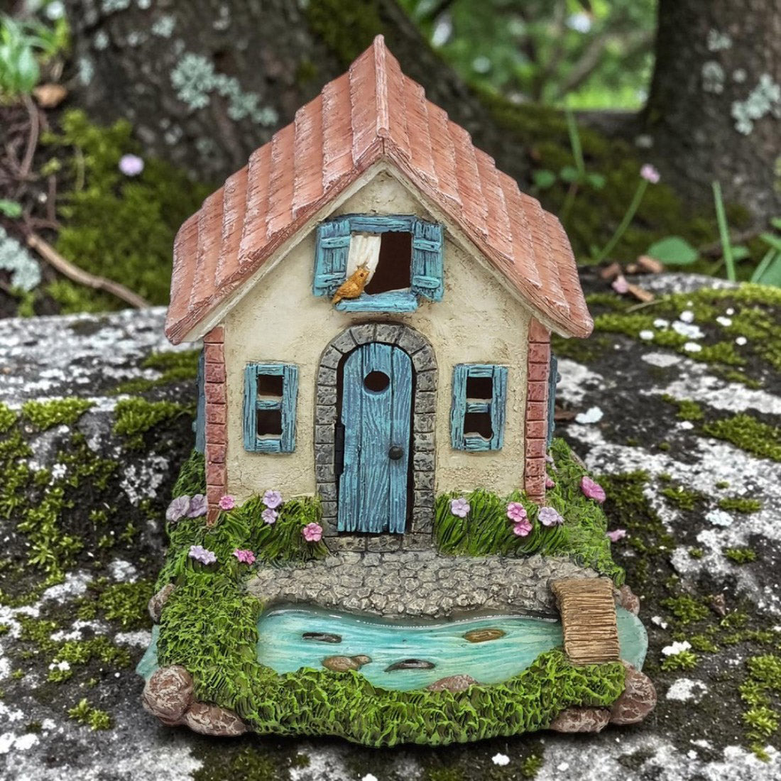Riverside Fairy Cottage with Opening Door