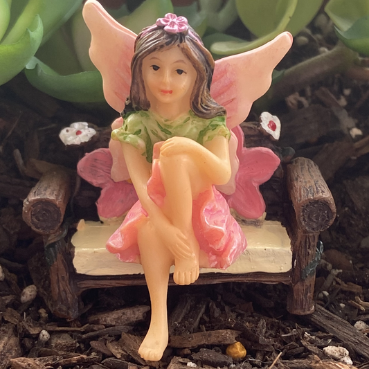 Sitting Fairy Mabel