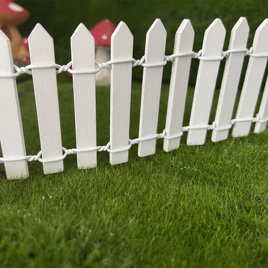 Miniature White Picket Fairy Fence - 100cm x 5cm